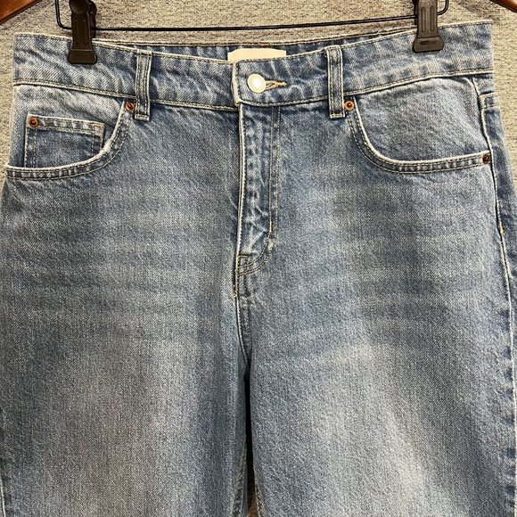 H&M Jeans Women 8 Blue Light Wash Straight Raw Hem High Rise Cropped - Picture 3 of 11